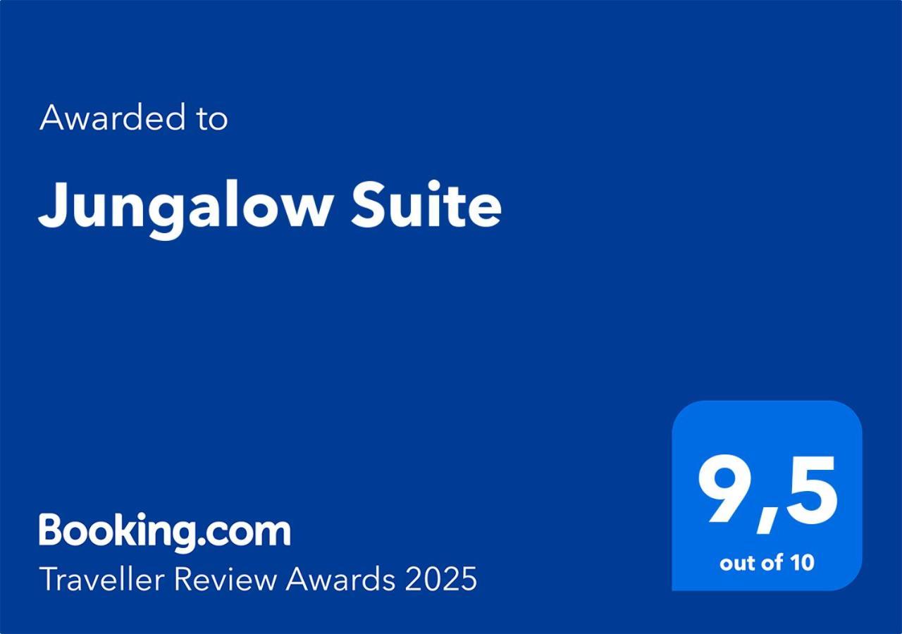 Jungalow Suite Bari Luaran gambar